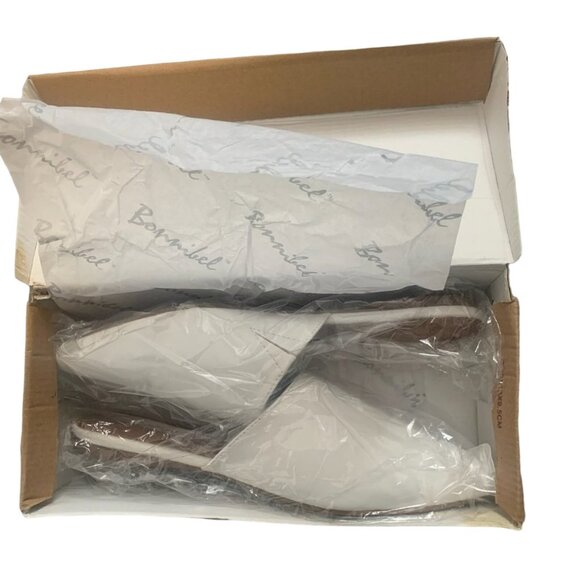 NWT BONNIBEL WHITE EVITA-4 SLIP ON POINTY TOE FLATS 10 - Picture 3 of 11